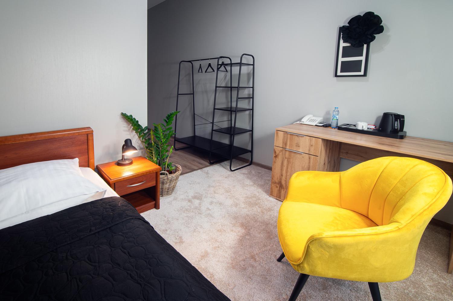 Hotel Absolwent Gostyń Exteriér fotografie
